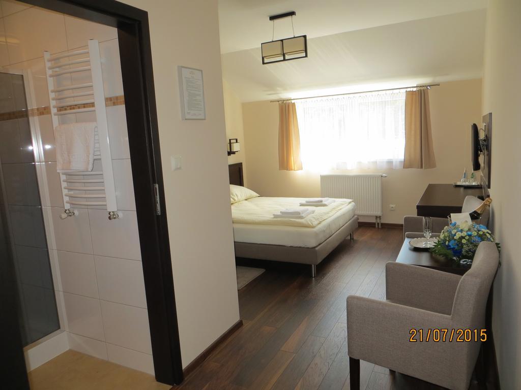 Hotel Pod Chelmem Ropa المظهر الخارجي الصورة